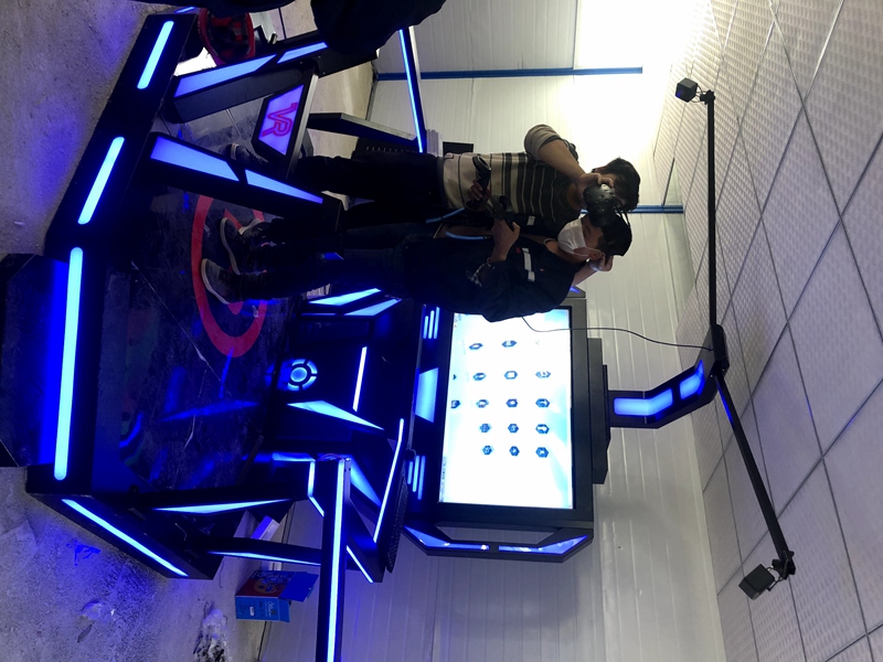 VR